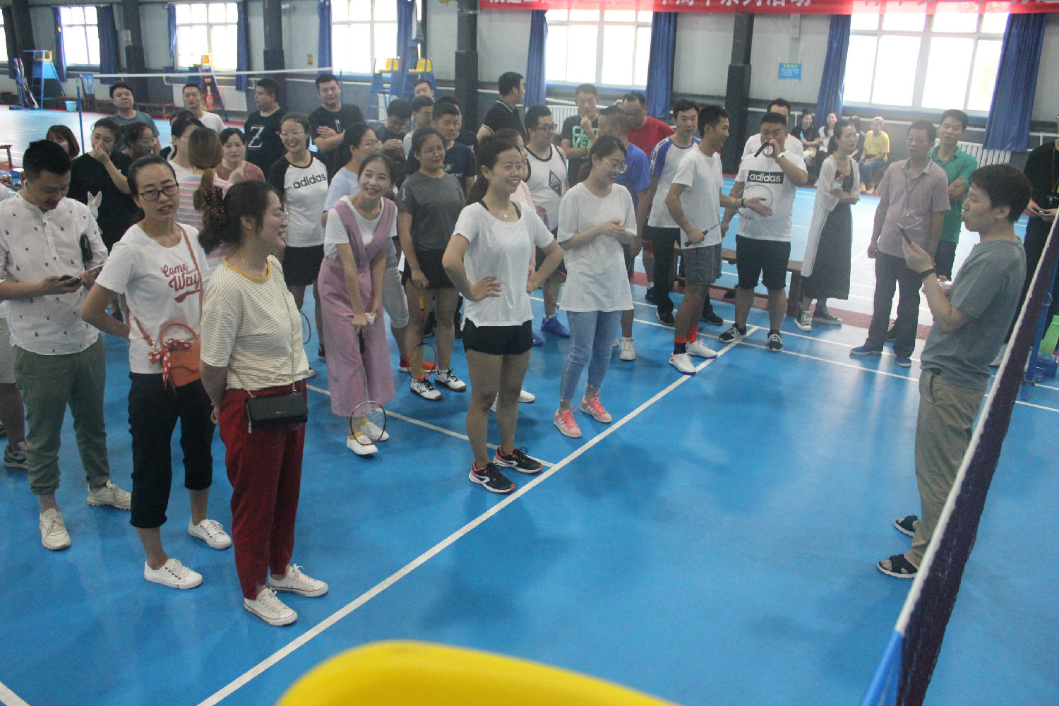 億誠第四屆&ldquo;團結杯&rdquo;羽毛球比賽