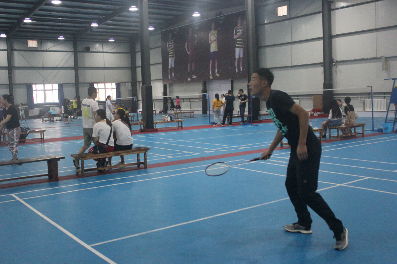 億誠第四屆&ldquo;團結杯&rdquo;羽毛球比賽