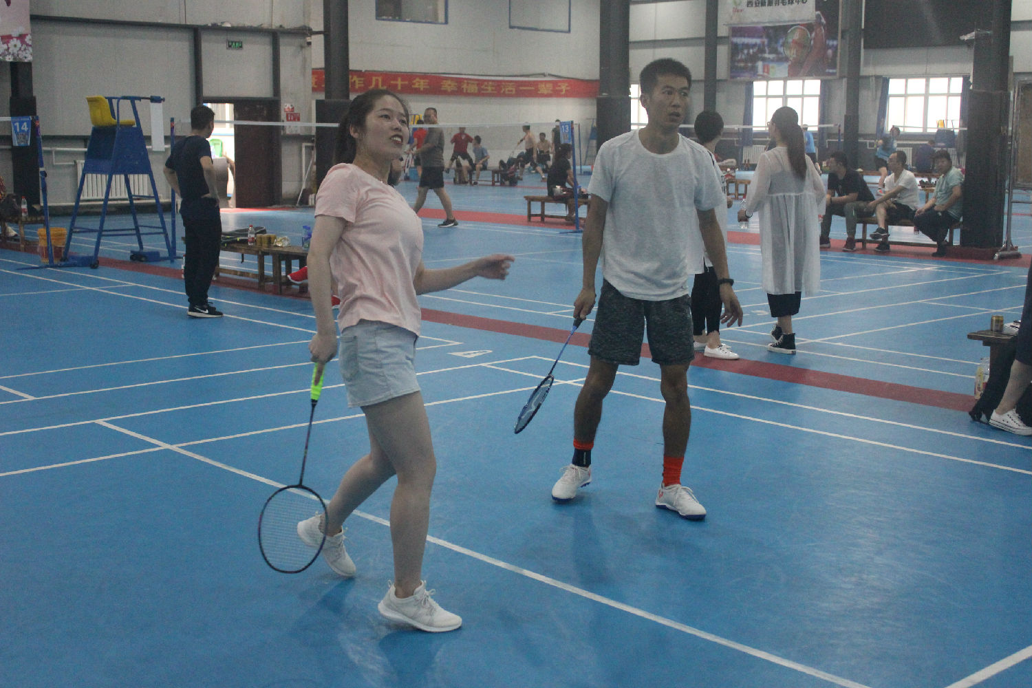 億誠第四屆&ldquo;團結杯&rdquo;羽毛球比賽