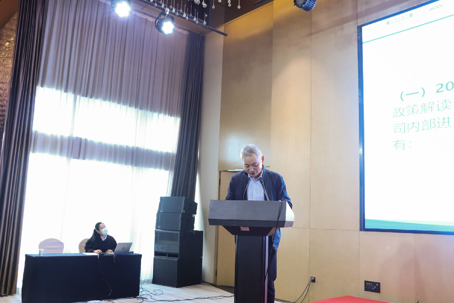 億誠(chéng)公司總工程師趙醒文 億誠(chéng)公司總工程師趙醒文