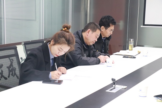 微信圖片_2 錨定目標(biāo)，虎力全開(kāi)|億誠(chéng)公司召開(kāi)2022年第一季度總監(jiān)例會(huì)0220218134245.jpg